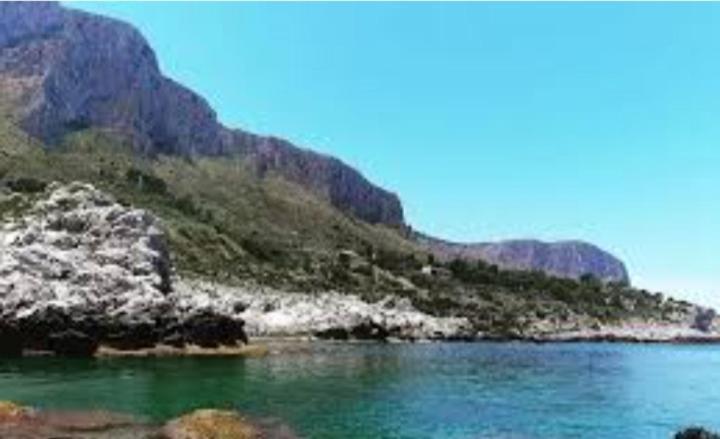 Da Carmen E Peppe Διαμέρισμα Santa Flavia Εξωτερικό φωτογραφία