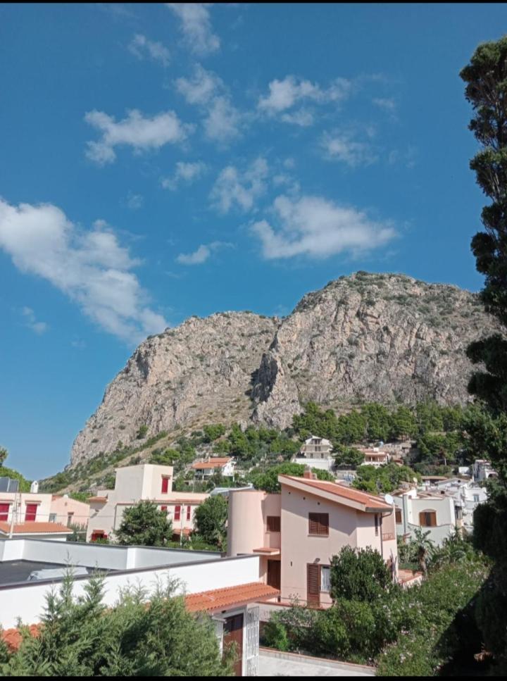 Da Carmen E Peppe Διαμέρισμα Santa Flavia Εξωτερικό φωτογραφία